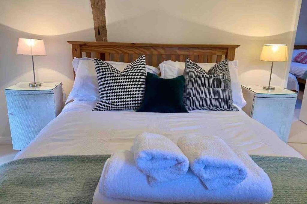 קרייבן ארמס Upper Heath Farm - Stable Cottage Ludlow מראה חיצוני תמונה